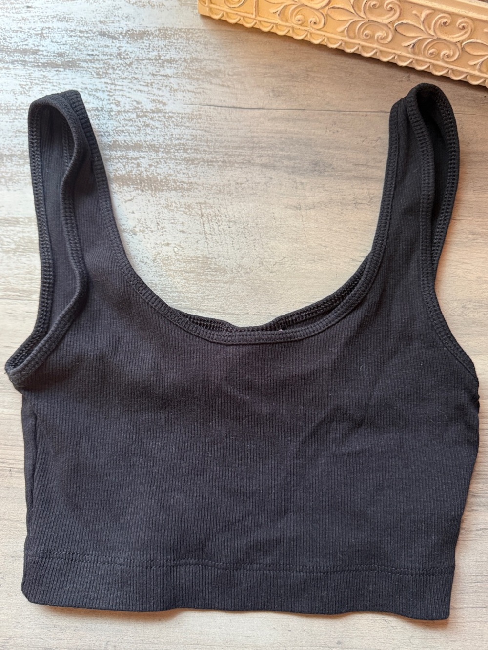 Classic Black Ribbed Tank Crop Top Divided Brand